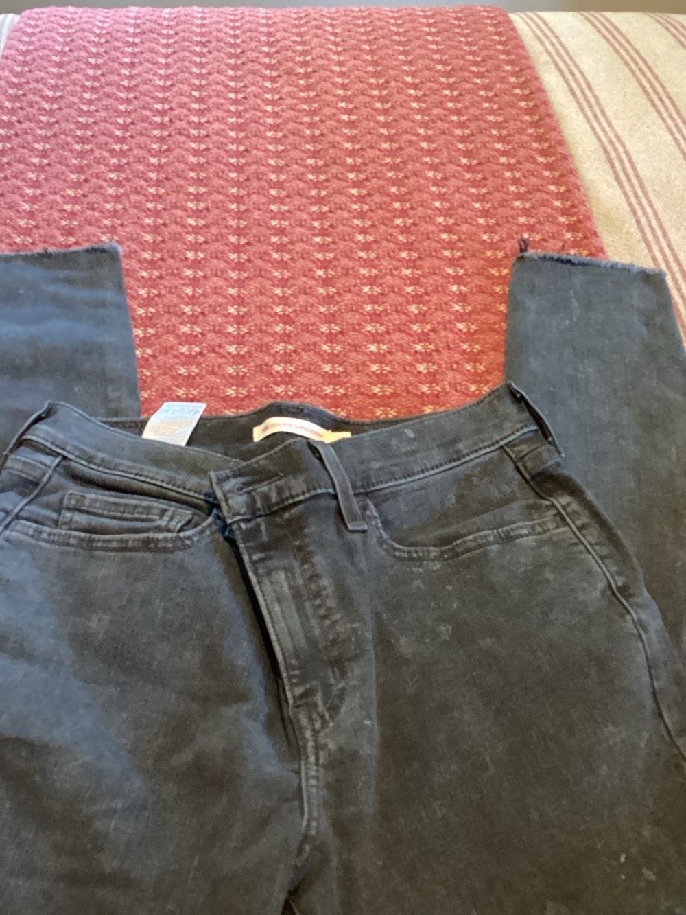 Levi's Women's Skinny Jeans in Washed Black